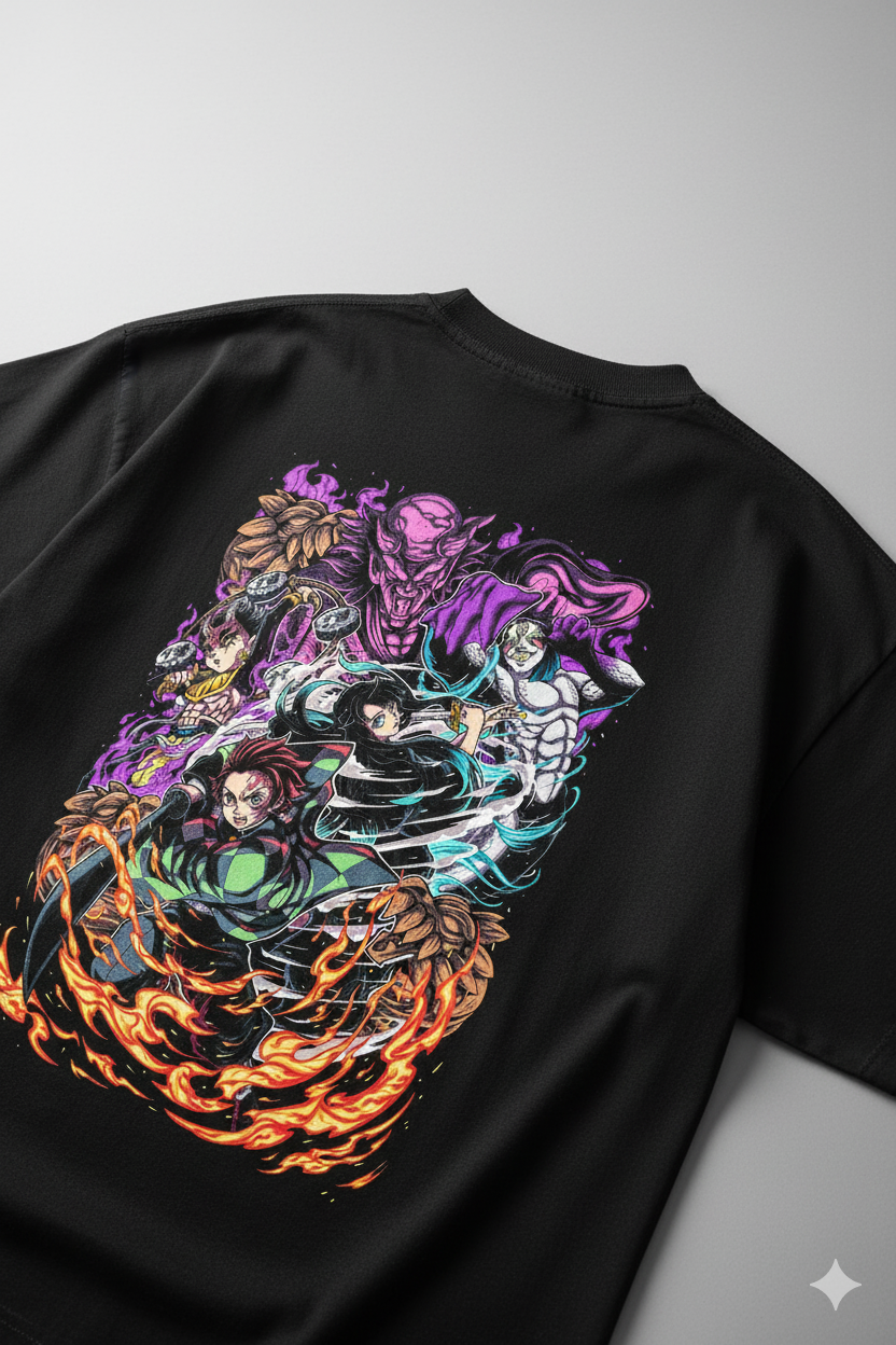 Camiseta "Universo Demon Slayer: Heróis e Vilões" - O Elenco Completo em um Design Épico!