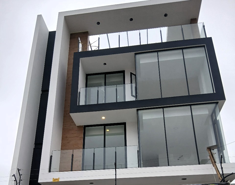 Suite Moderna en Venta Sector Sur Manta