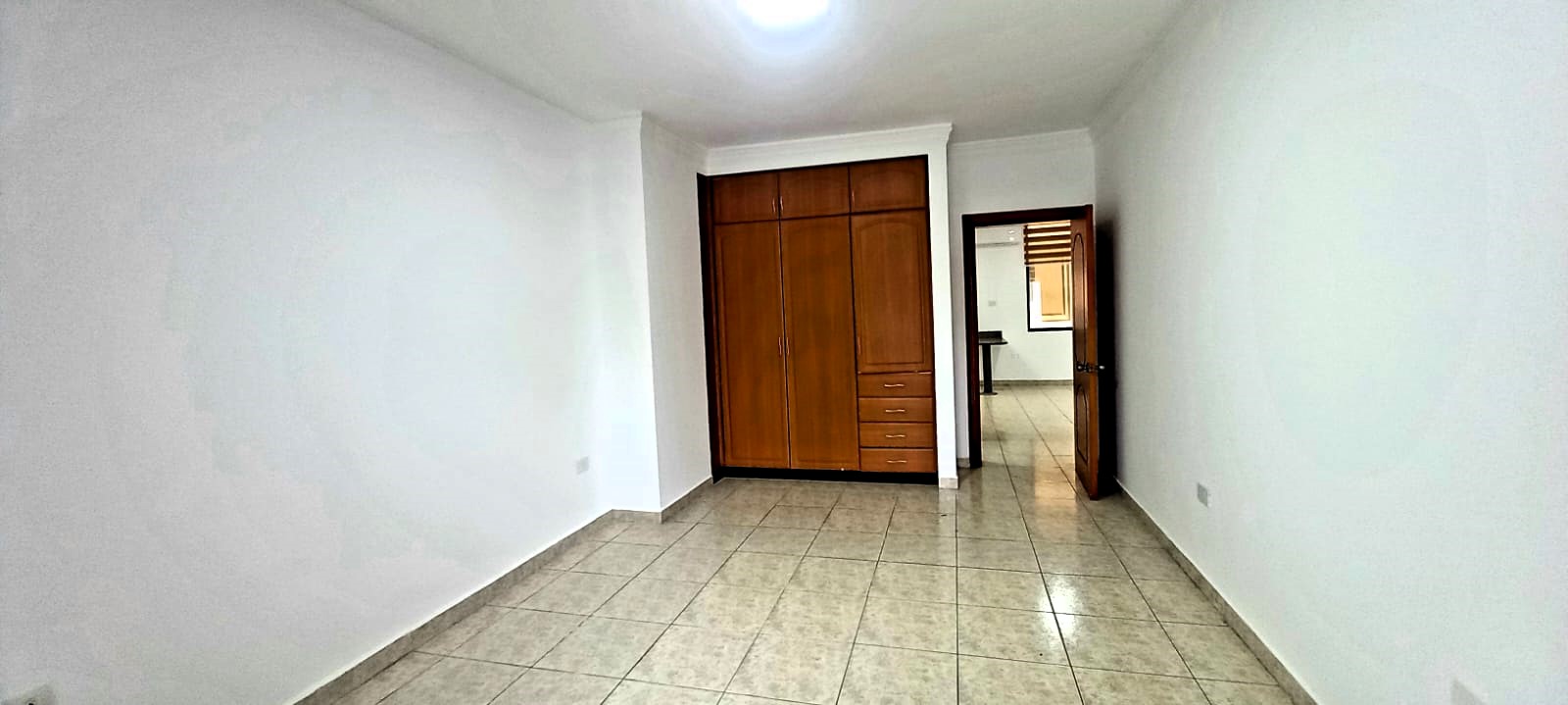 Departamento en Venta de 2 habitaciones en Manta cerca a la playa