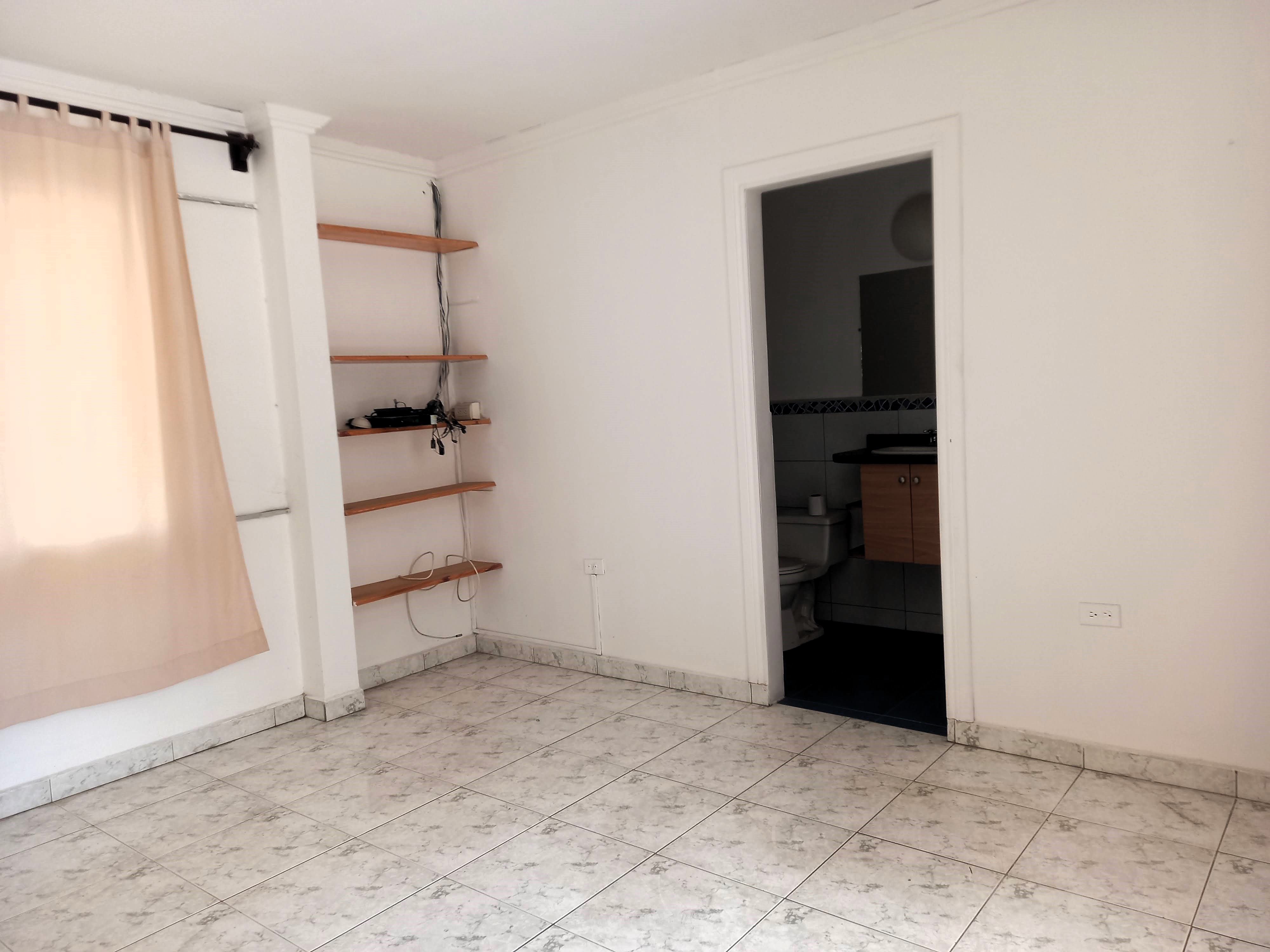 Casa de venta en Manta sector centro por colegio Tecnico 