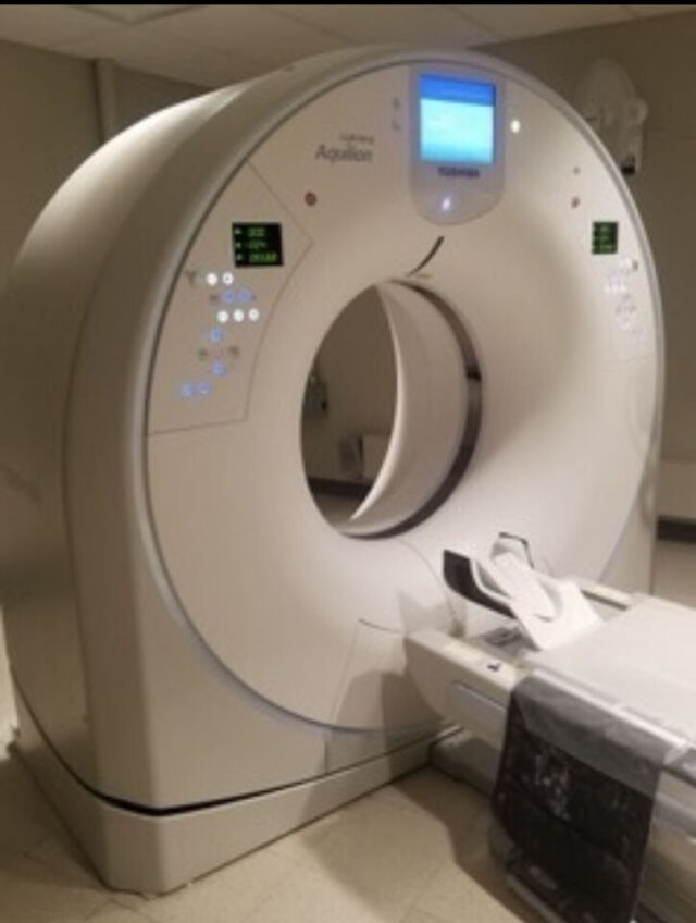 TOSHIBA AQUILION 32 CT SCANNER 