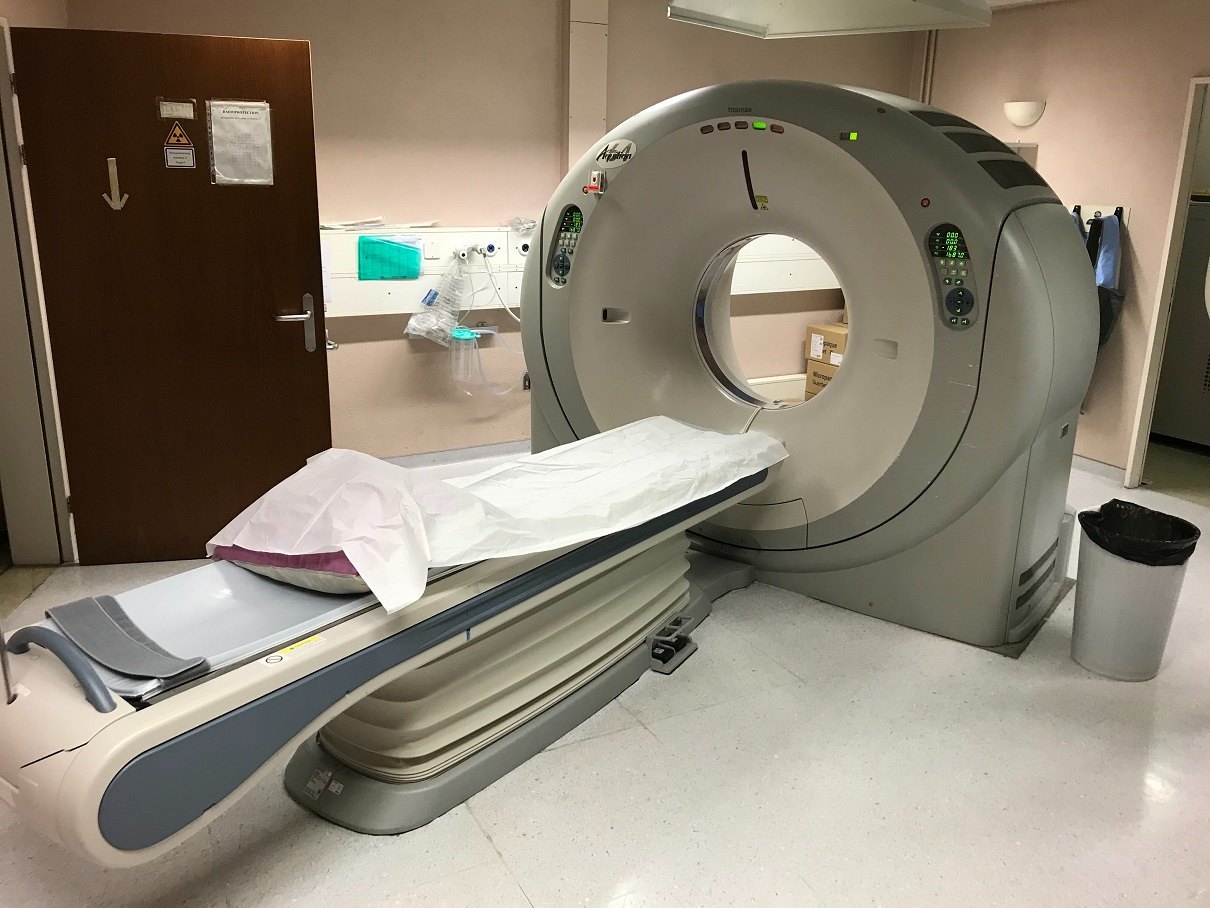 TOSHIBA AQUILION 64 CT SCANNER