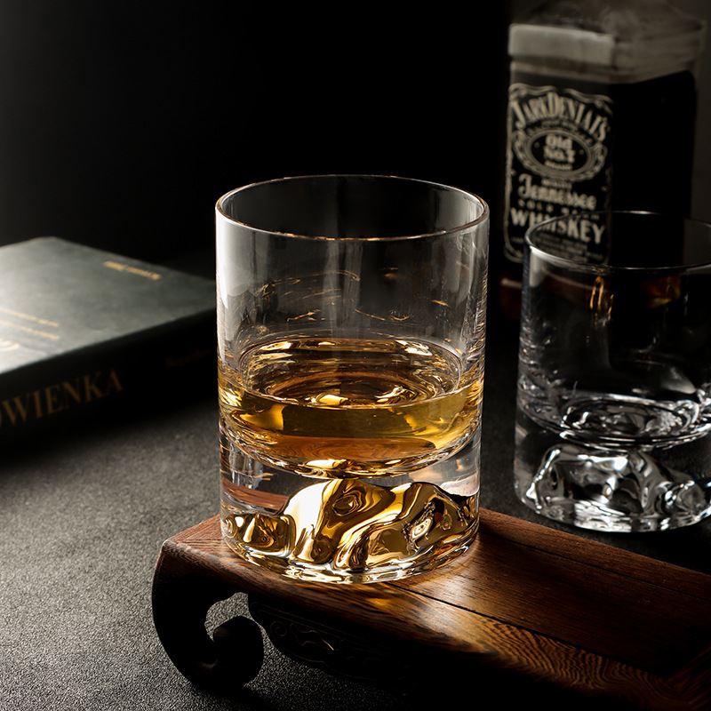 🏔 Mountain Whiskey Glass Wholesale in China