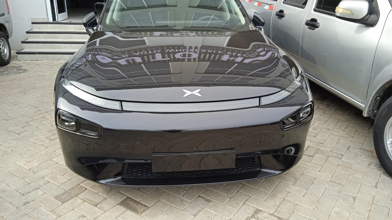  2023 Xpeng P7 (Black Beauty) 