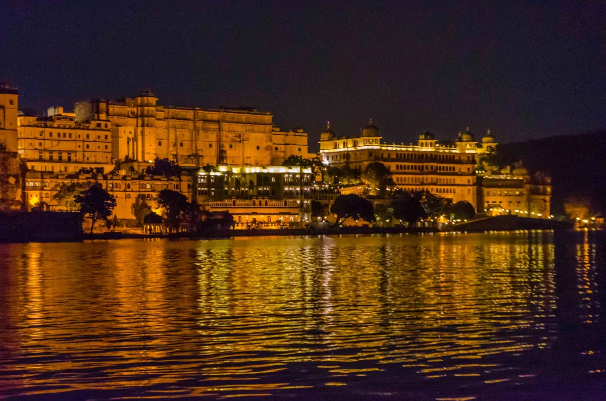 Udaipur - The City Of Lakes