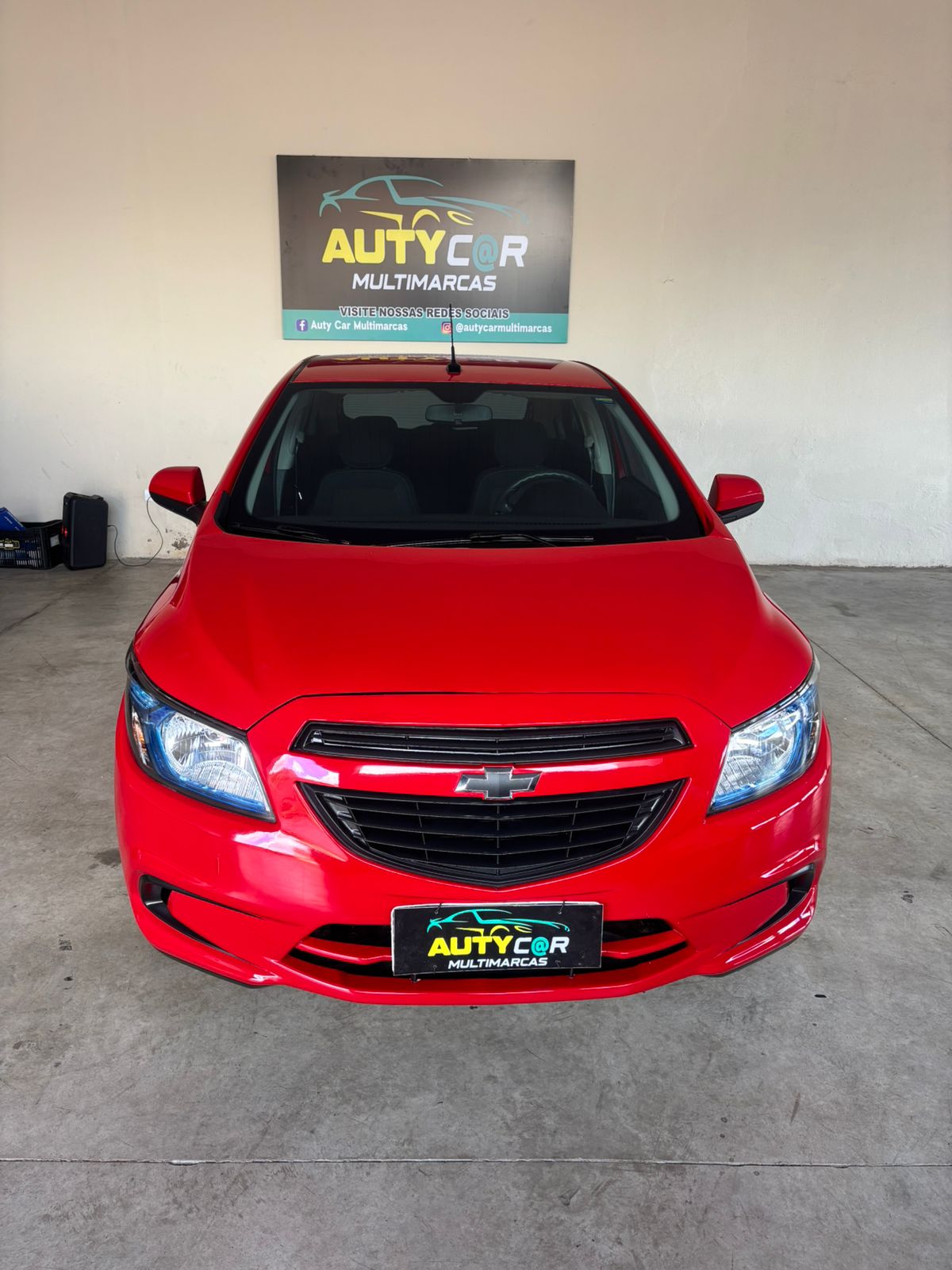  Chevrolet Onix LT 1.0 – 2014