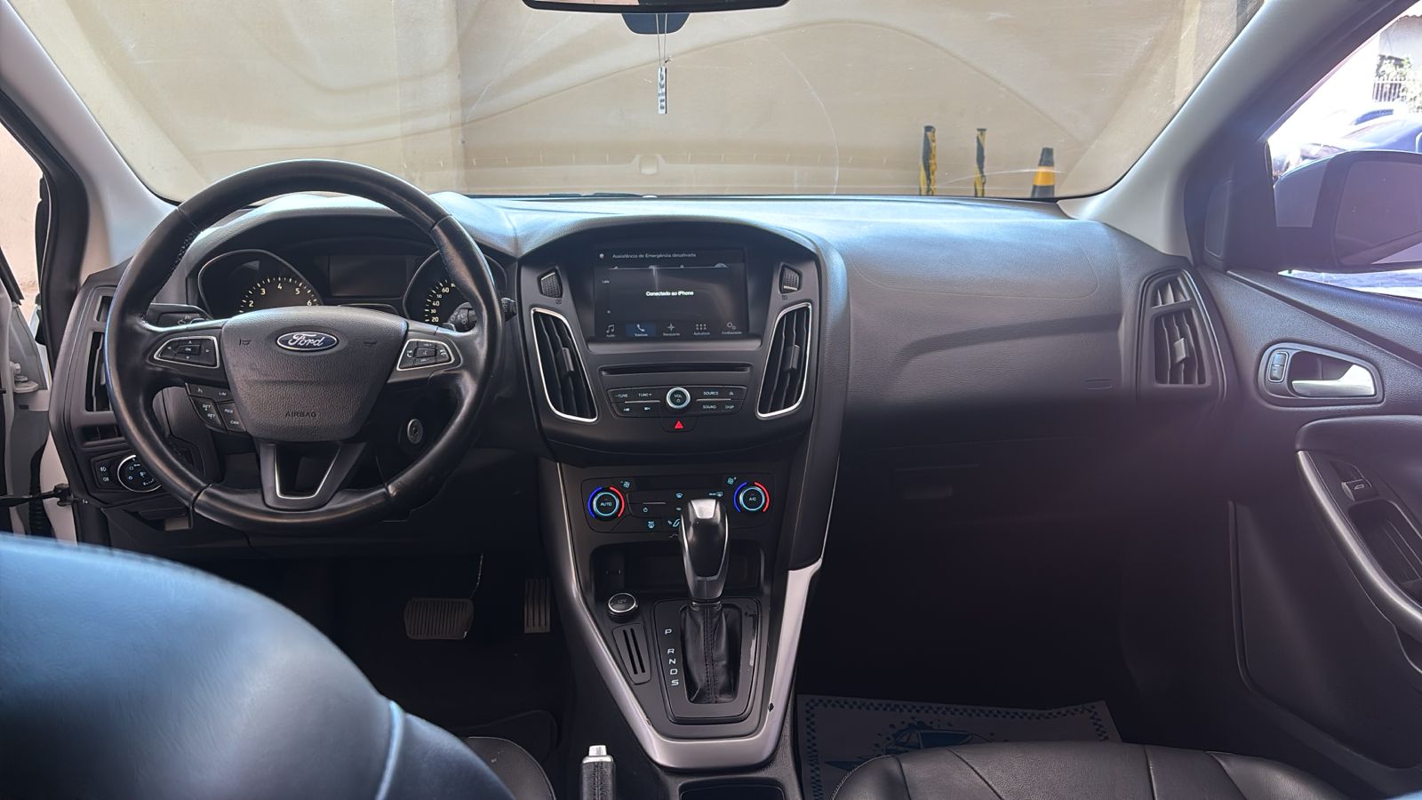  Ford Focus SE Plus 2017 Automático