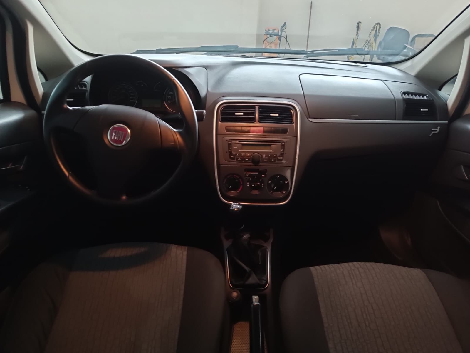 Fiat Punto Essence - 2011