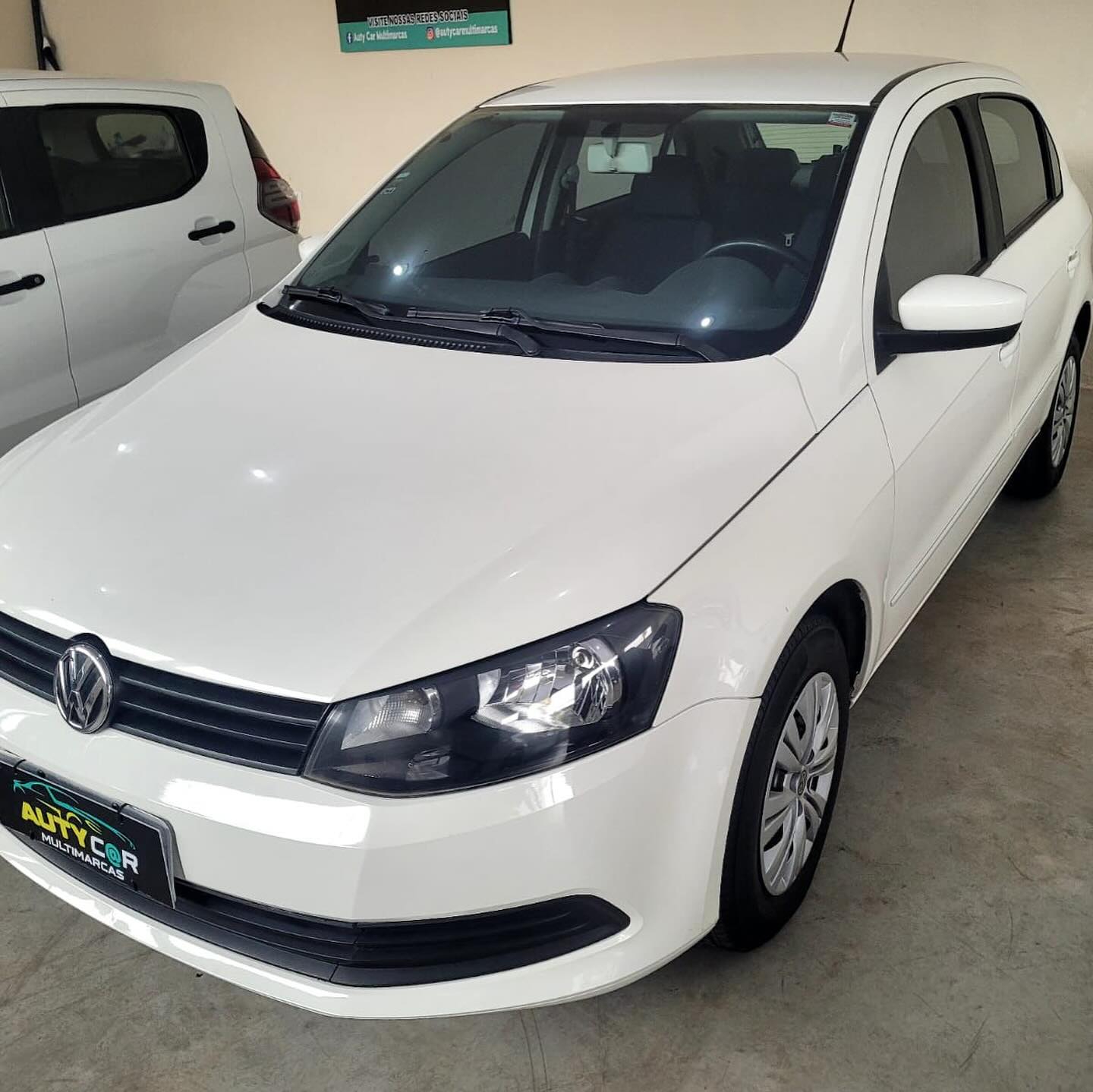 *VENDIDO* Volkswagen Gol 1.0 Trend - 2015
