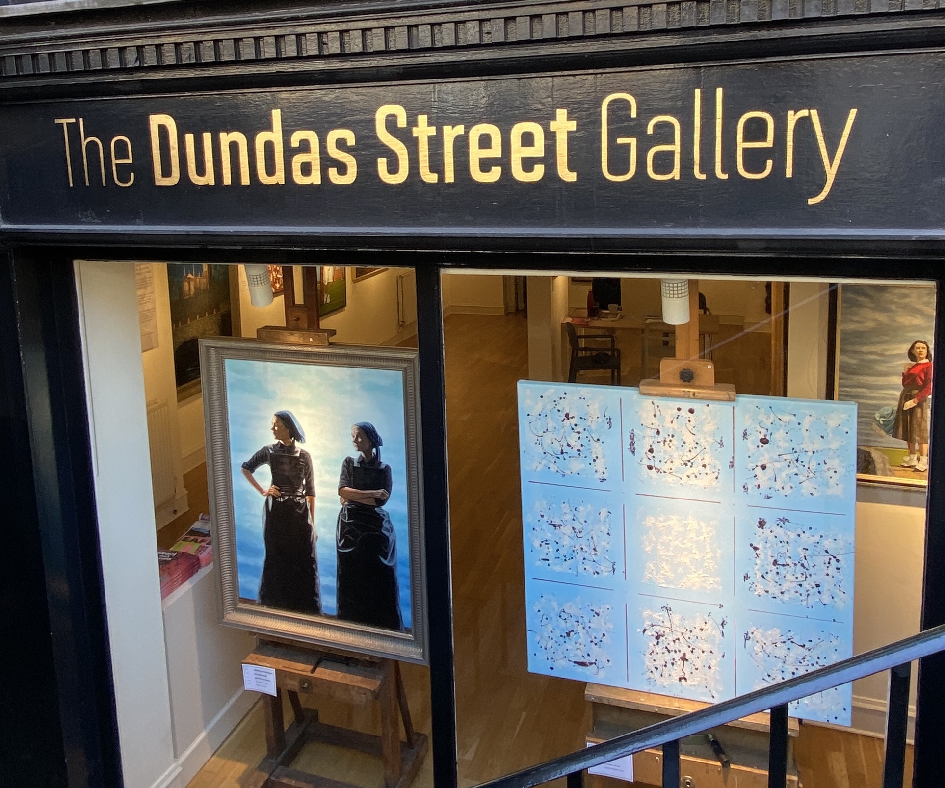 Herring Lassies - Waiting on the Boats