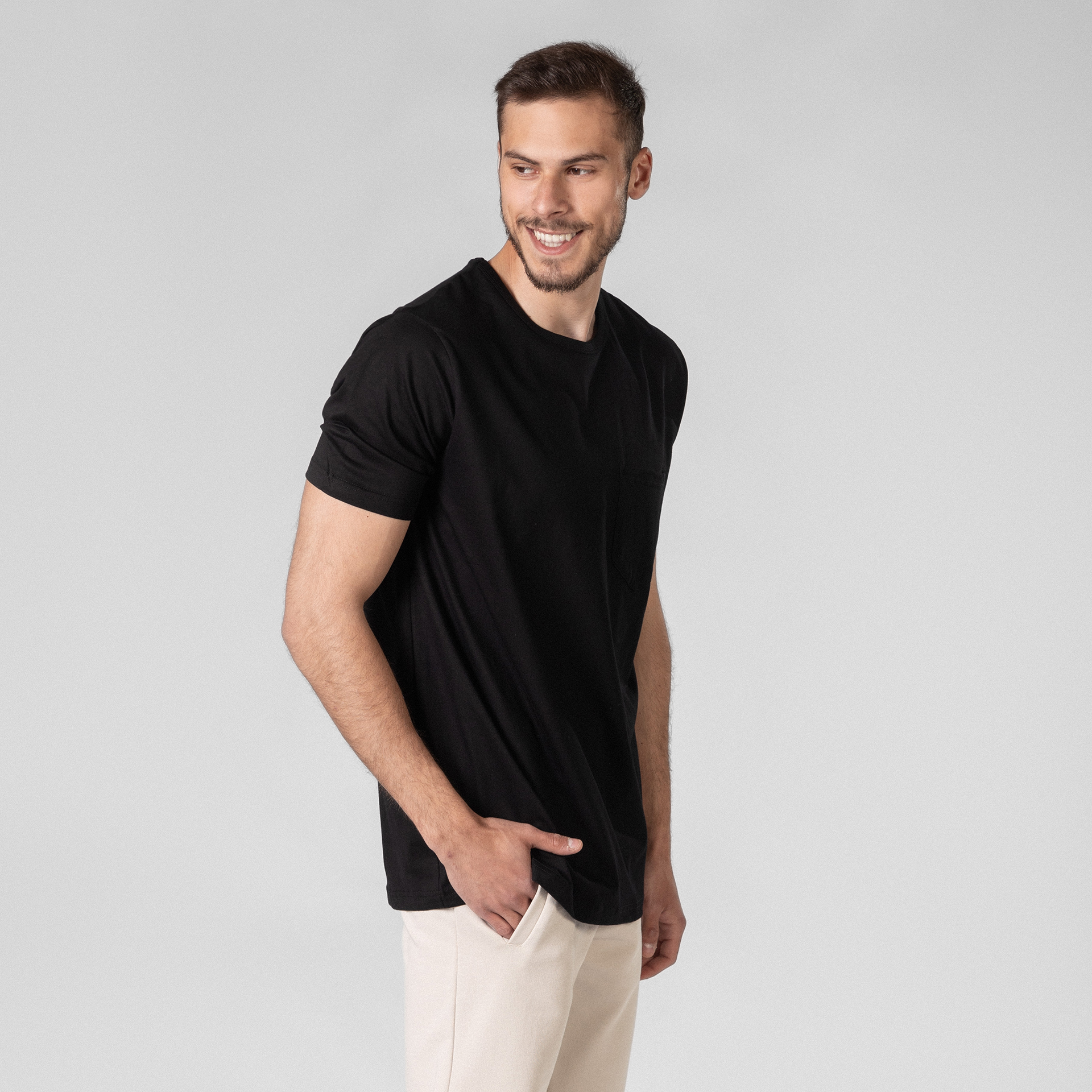 Schwarzes Herren-T-Shirt