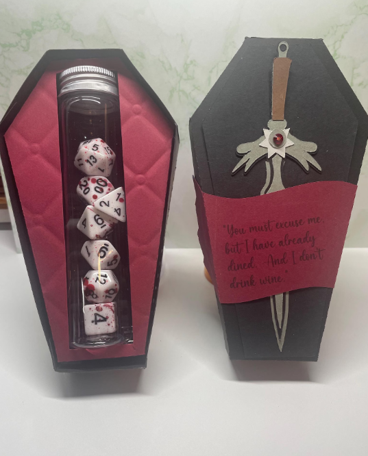 Vampire Dice Coffin Set
