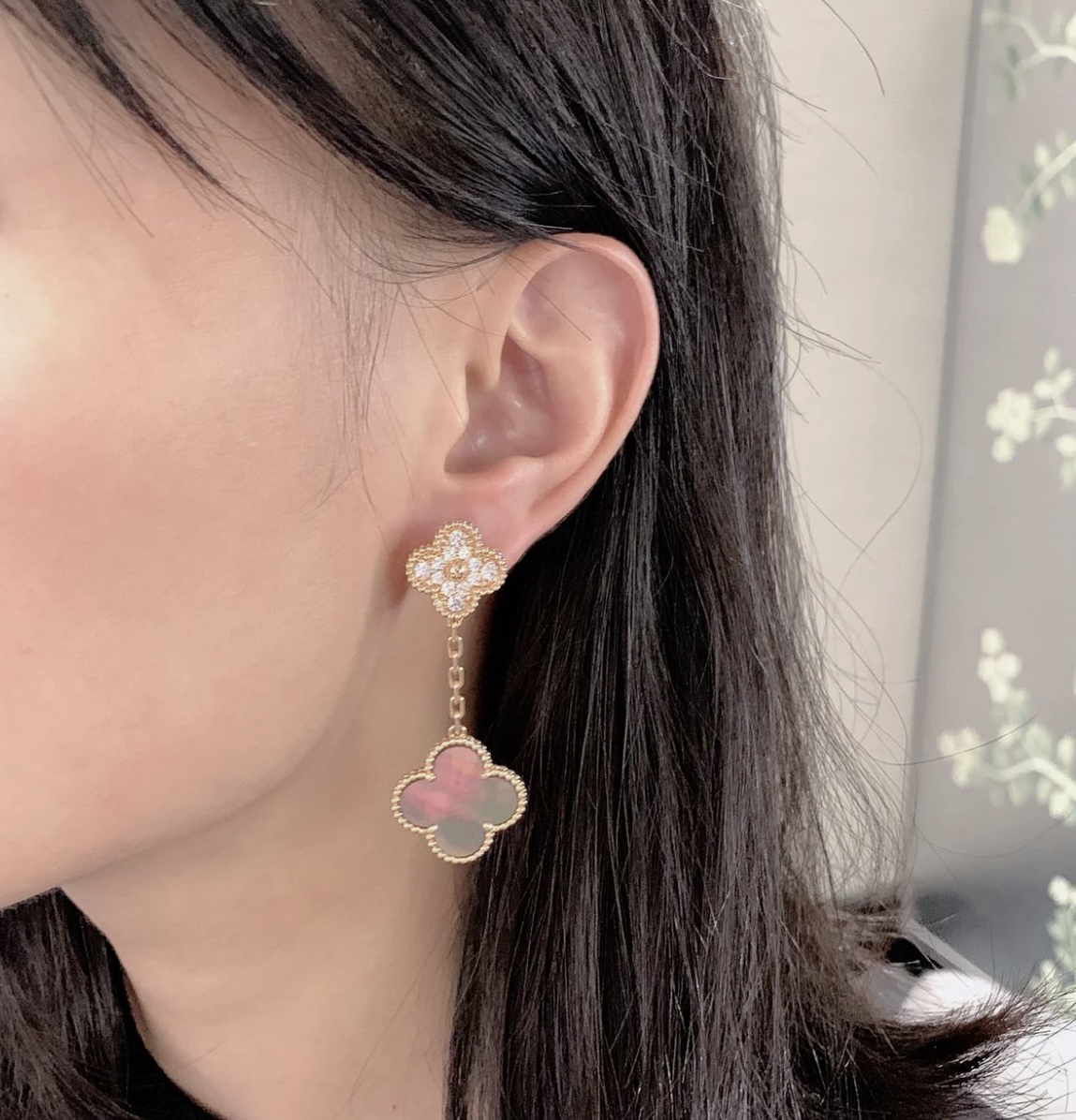 2 Four-Leaf Clover Earrings Item No.0330