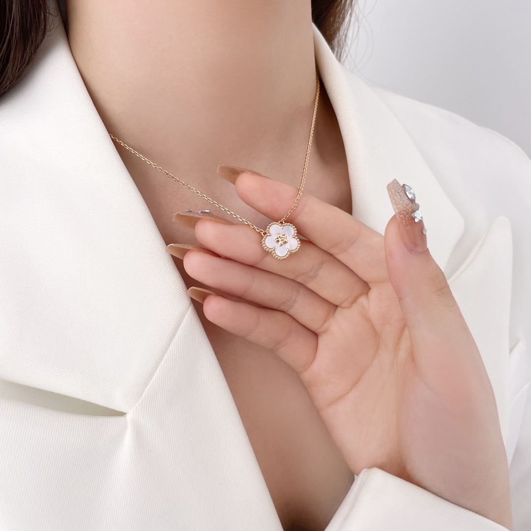 Plum Blossom Mother-of-Pearl Necklace Item No. 3529