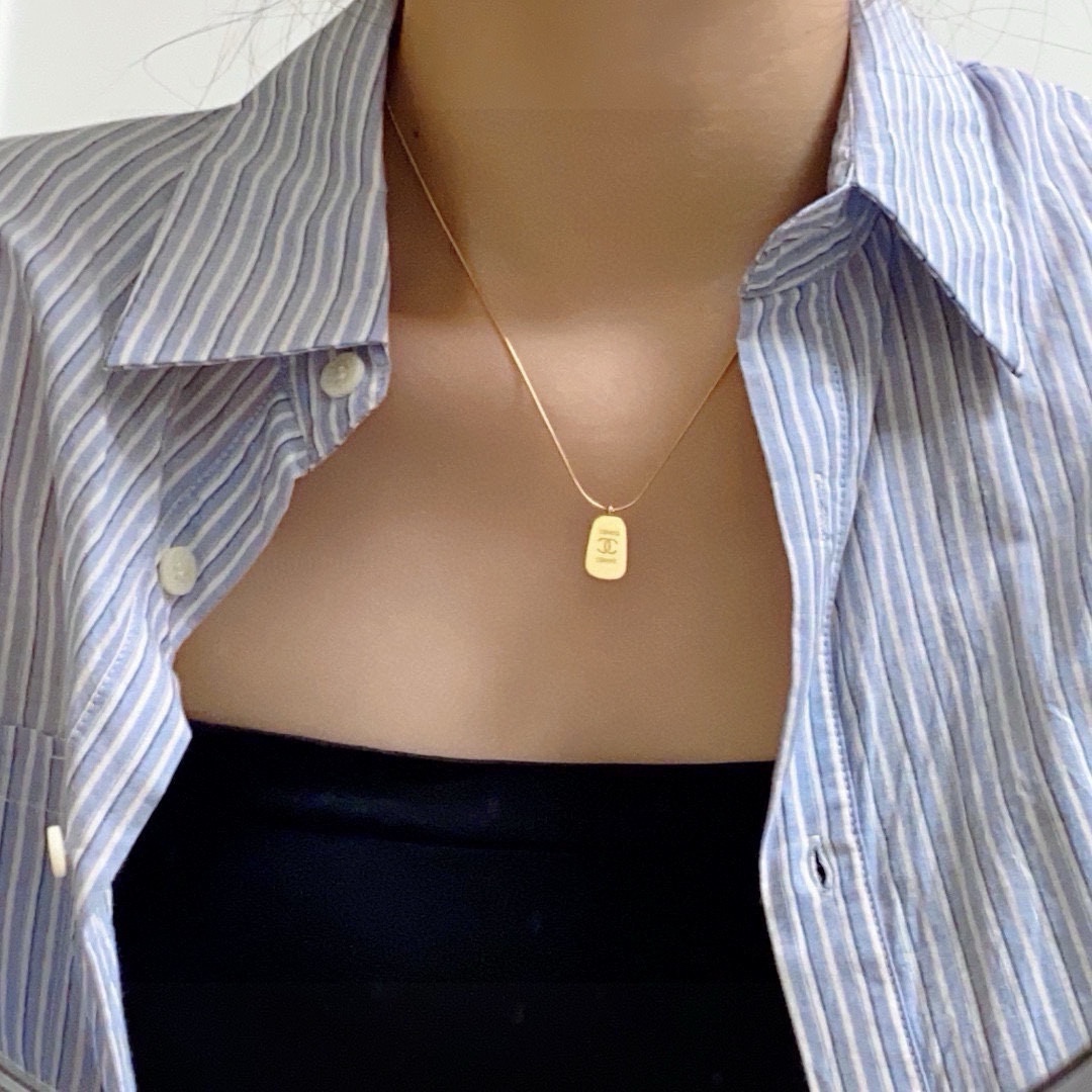 Gold Bar Necklace Item No. C54263