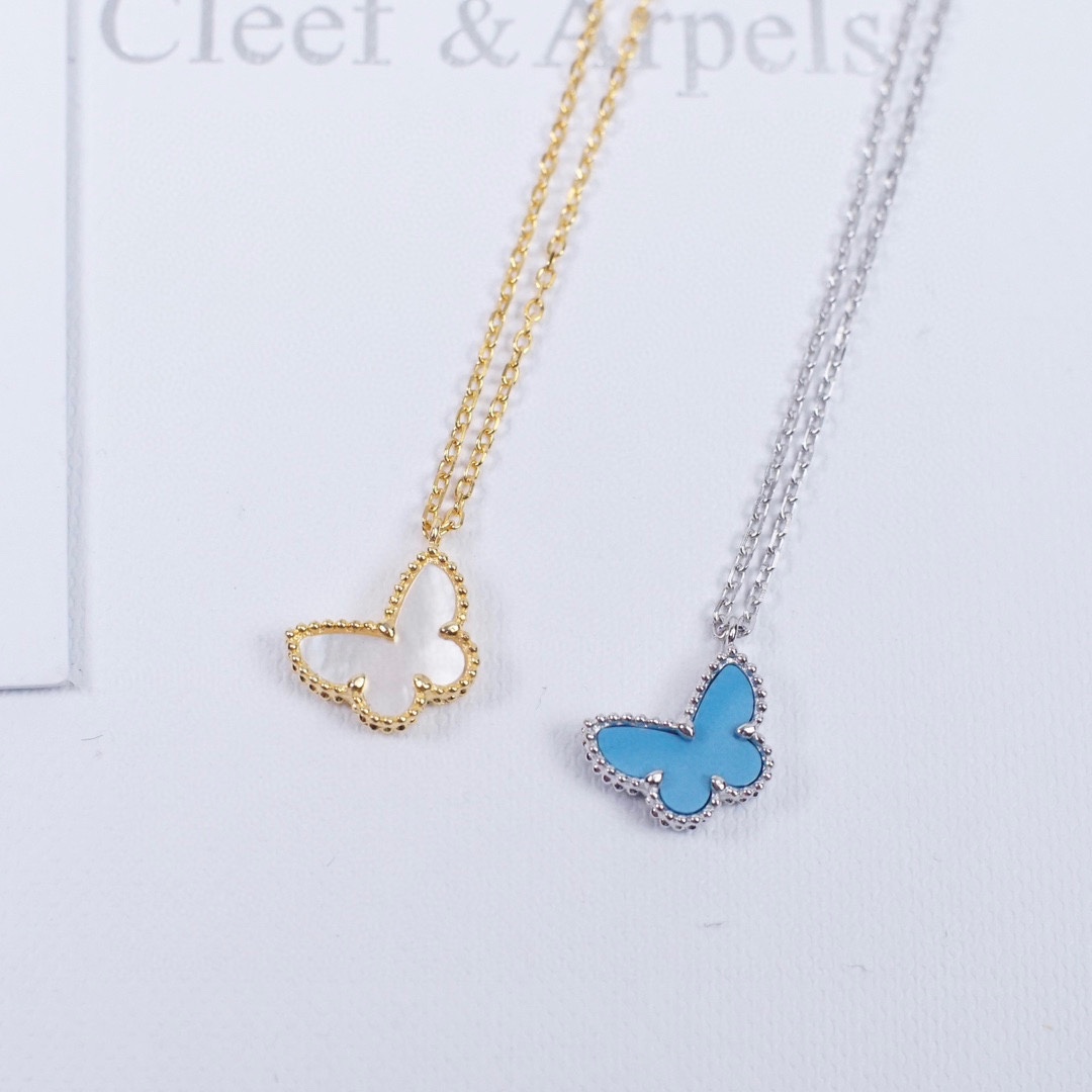Small Butterfly Necklace Item No.2120
