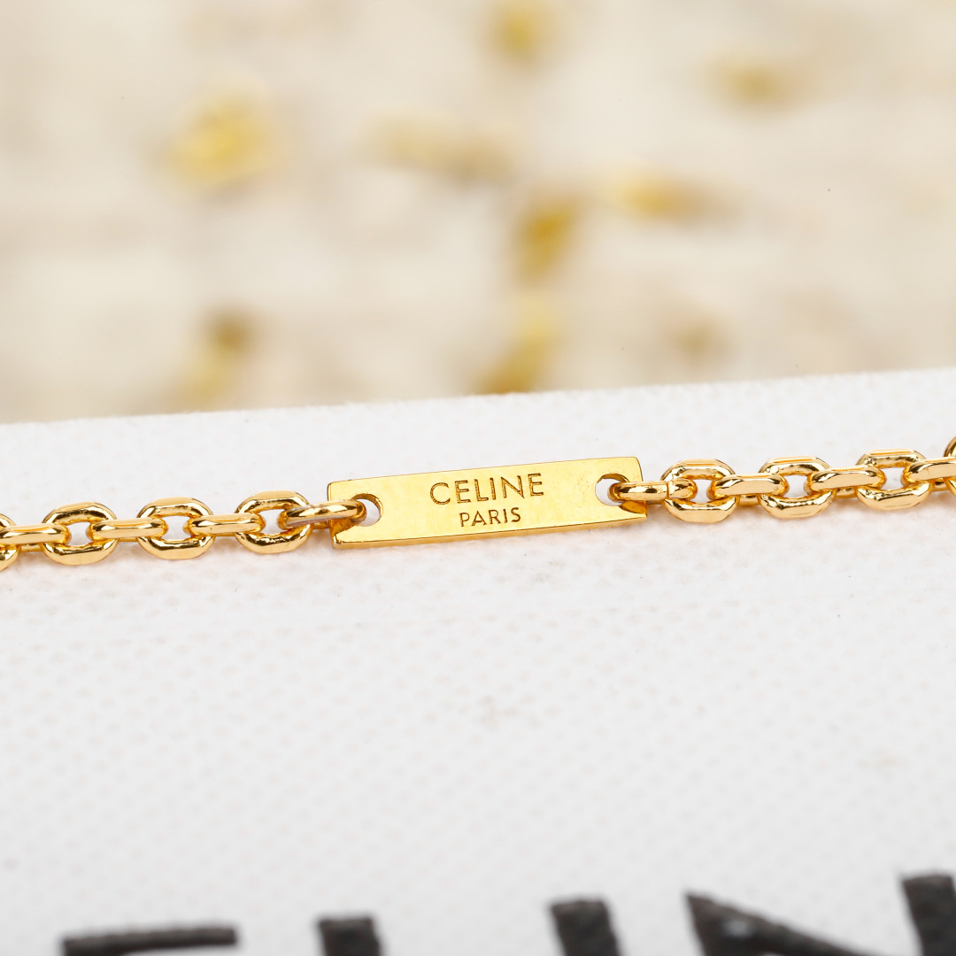 Mini Arc de Triomphe Bracelet Item No.250333