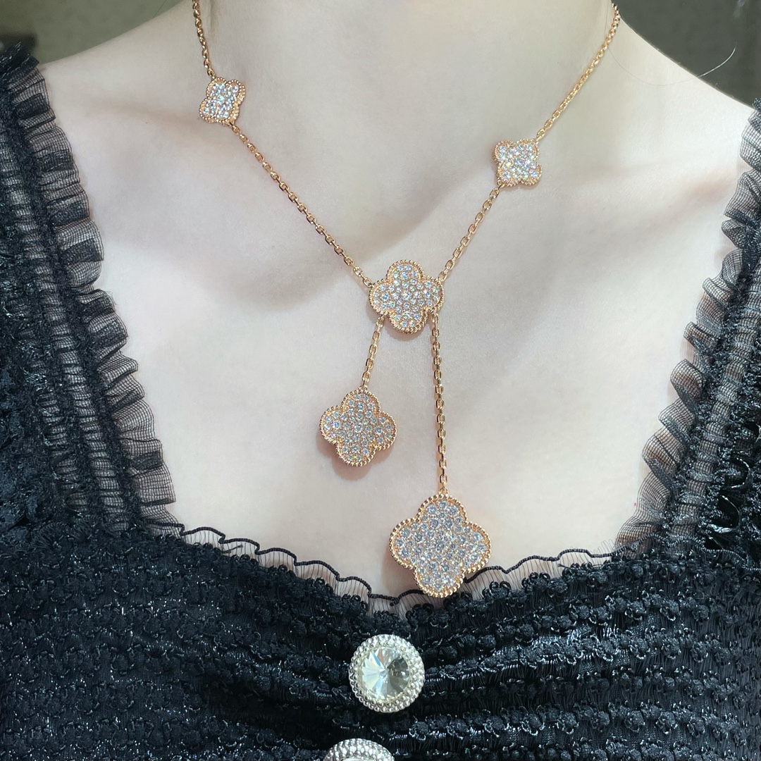 6-Piece Four-Leaf Clover Diamond Necklace Item No.0182
