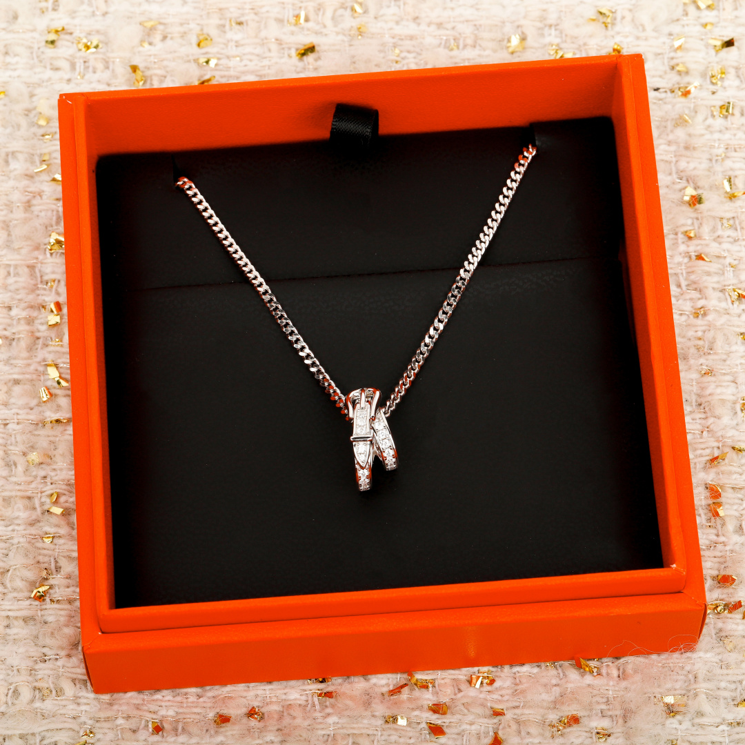 Snake-shaped double-loop necklace Item No.250185