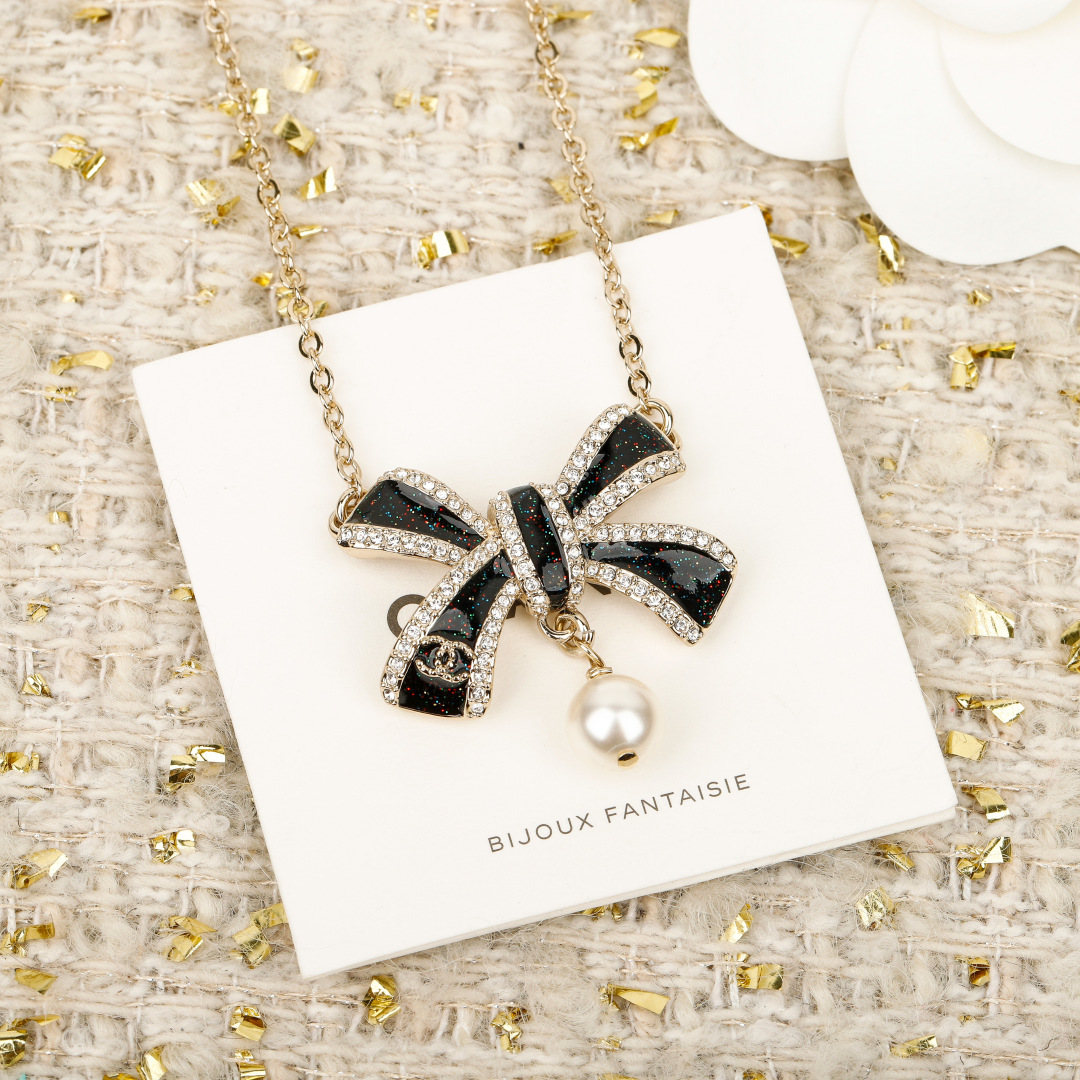 25B Bow Necklace Item No.250460