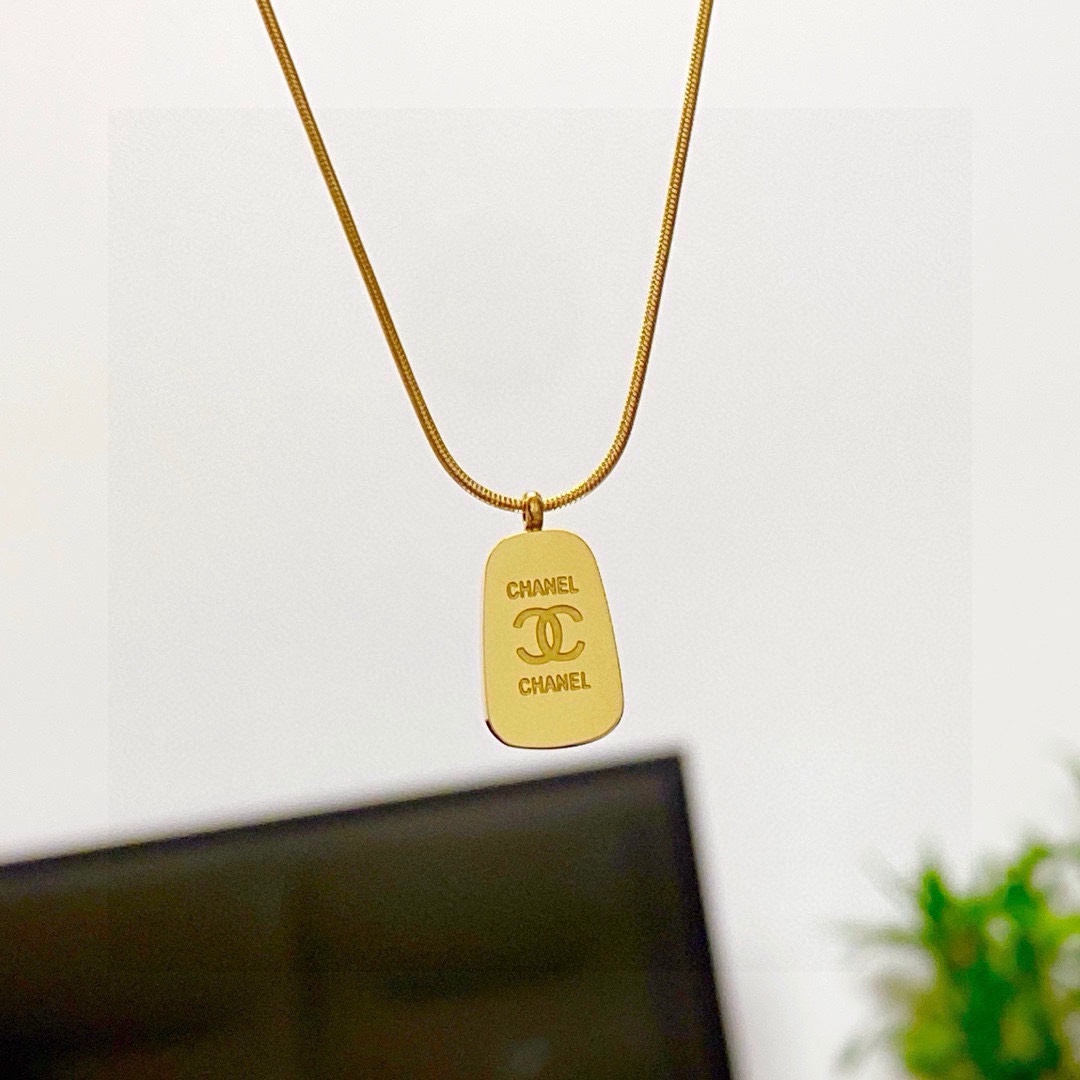 Gold Bar Necklace Item No. C54263