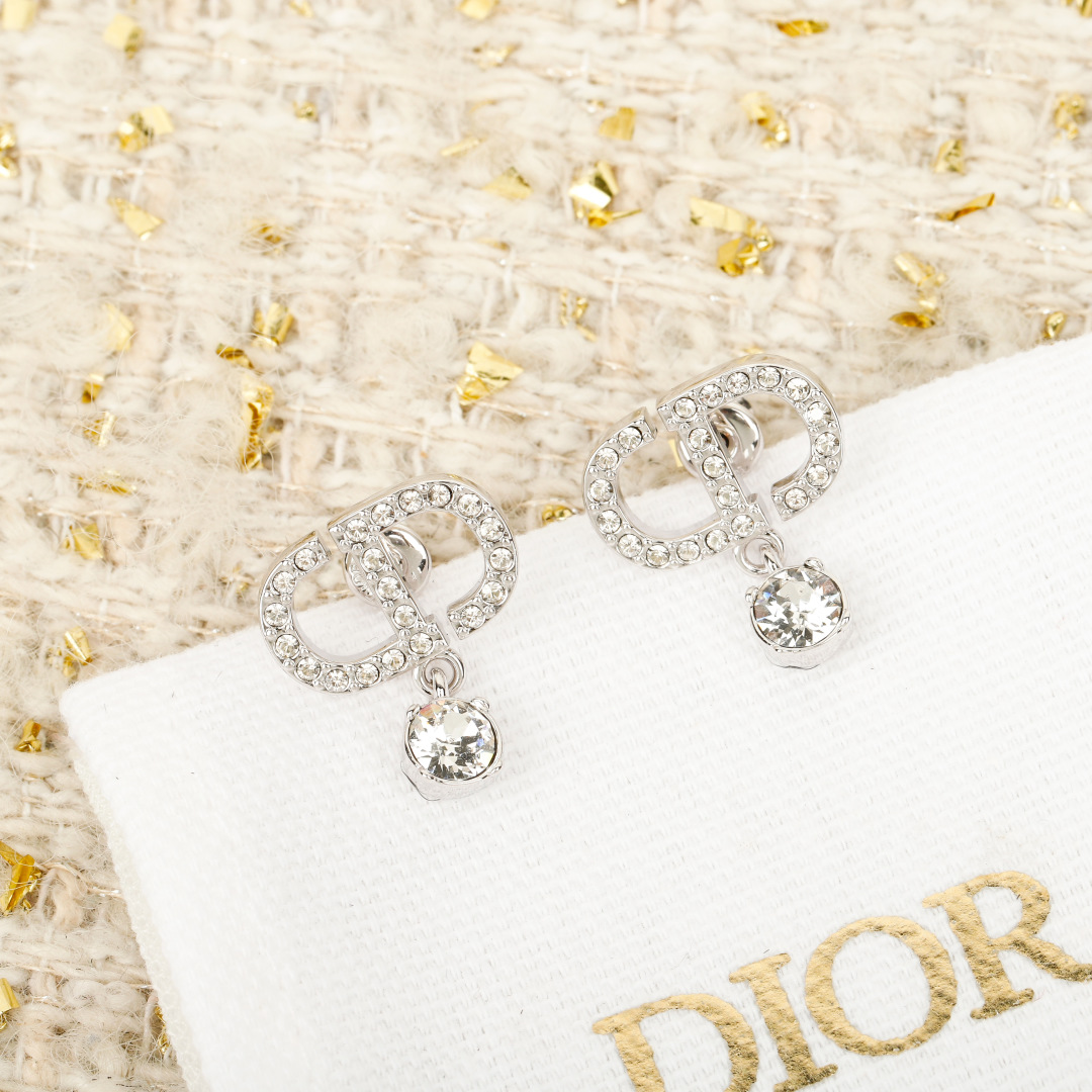 CD Full Diamond Earrings Item No.210694