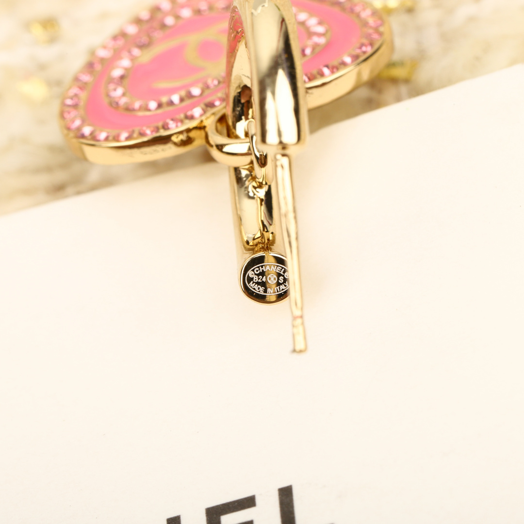 Double-loop Enamel Heart Earrings Item No.210758