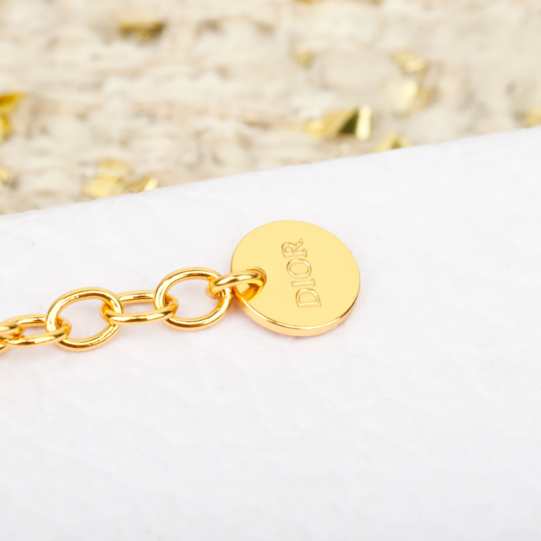 CD Mother-of-pearl Bracelet Item No.250398