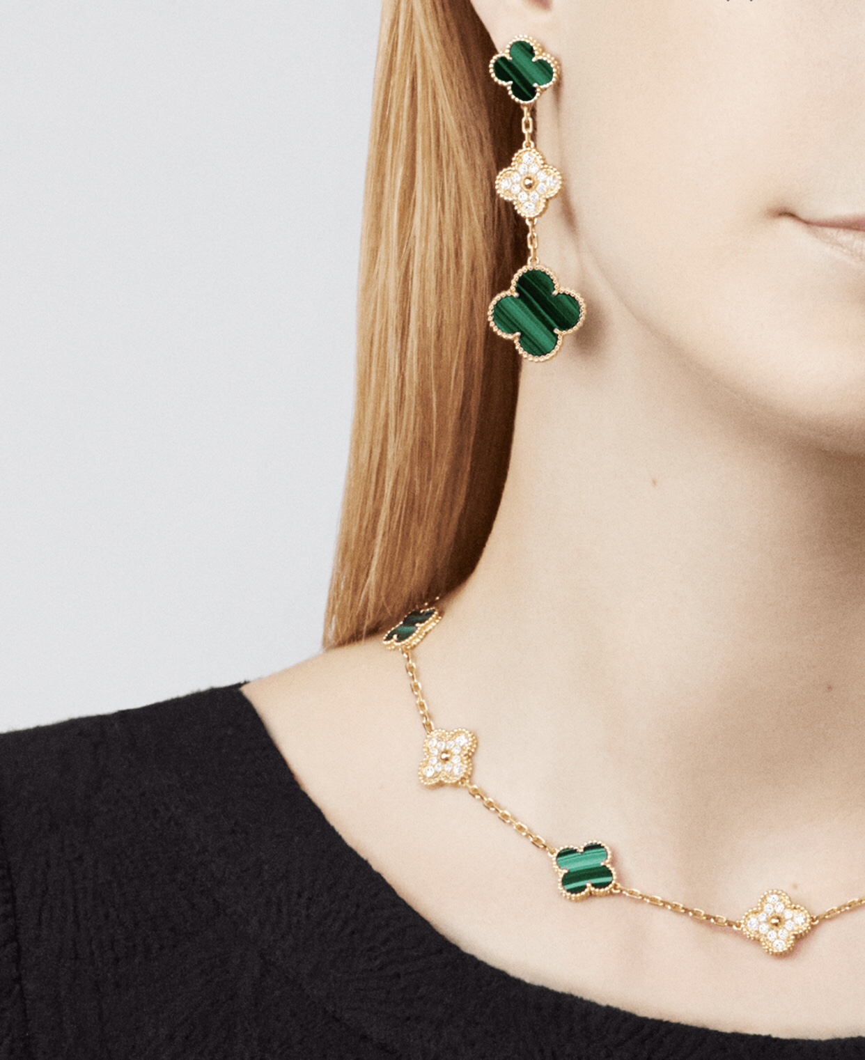 3 Four-Leaf Clover Earrings Item No.HY580780