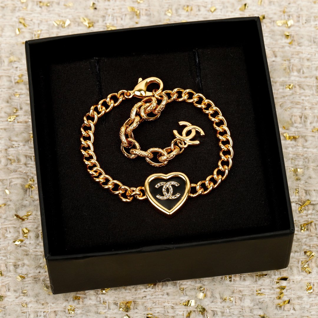 Love Double C Bracelet Item No.250479