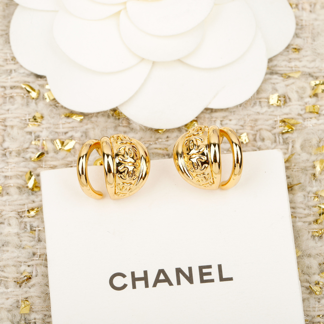 Half-circle double C Earrings Item No.250377