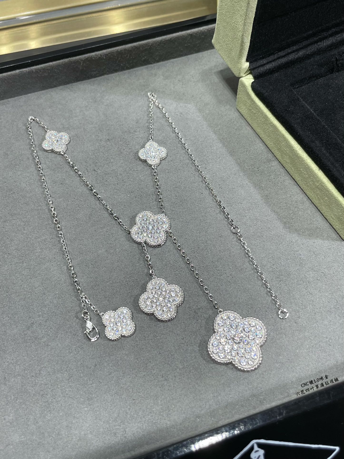 6-Piece Four-Leaf Clover Diamond Necklace Item No.0182