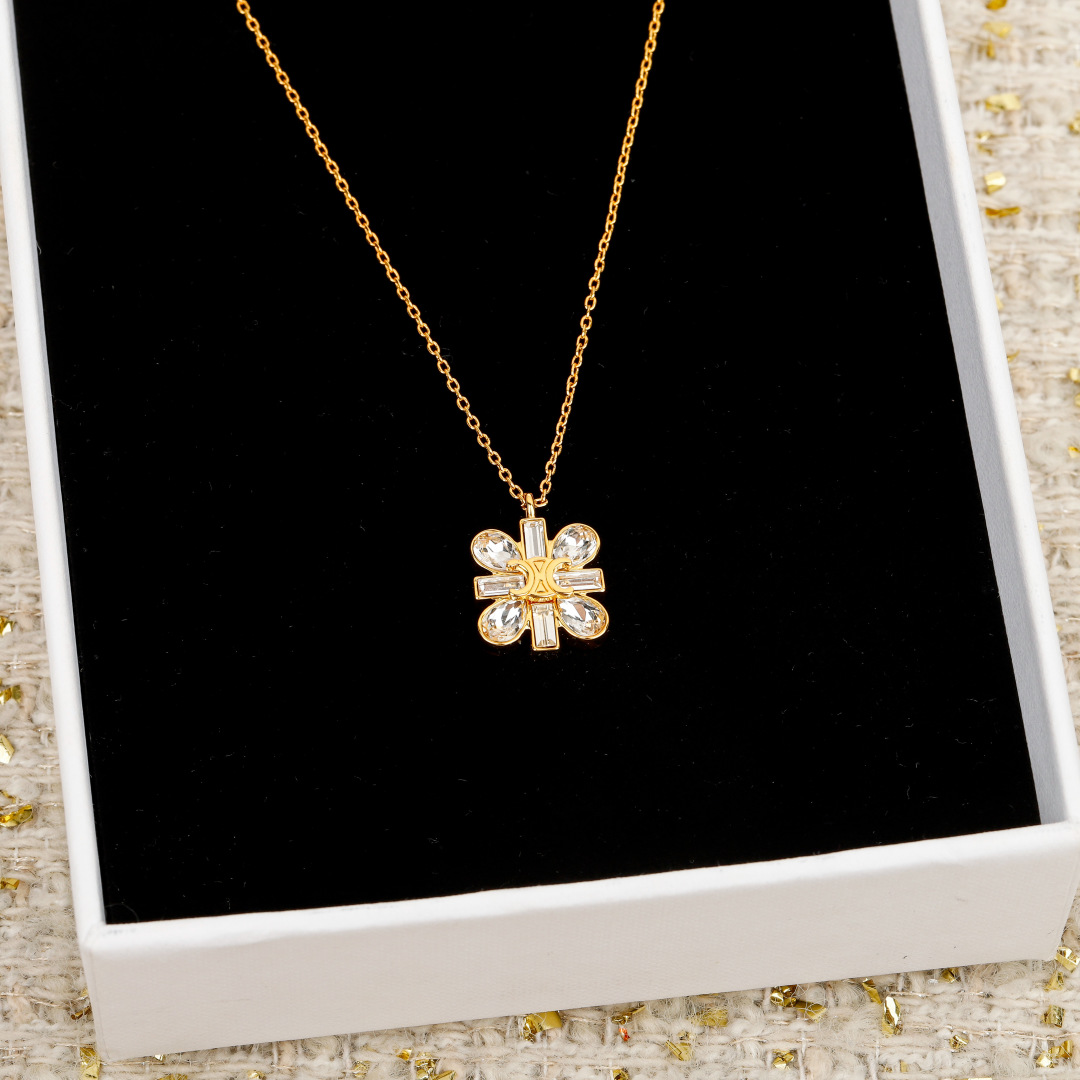 Diamond Arc de Triomphe Necklace Item No.250523