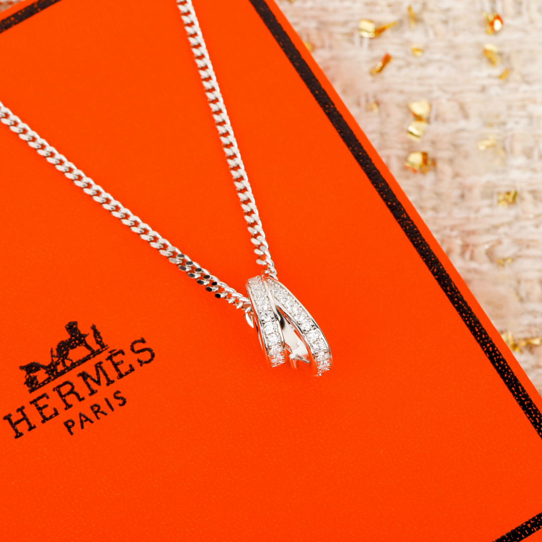 Snake-shaped double-loop necklace Item No.250185