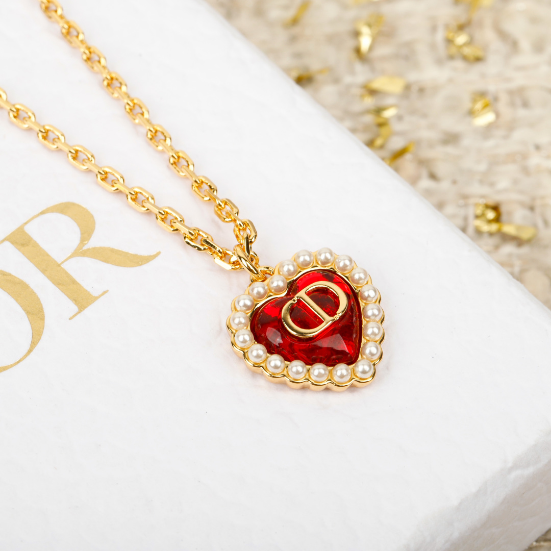 Pearl Heart Necklace Item No.250373