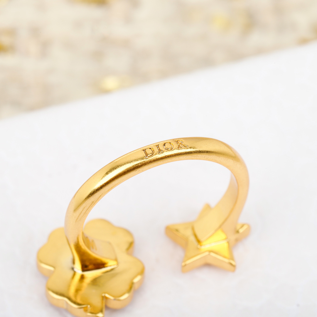 Four-leaf clover star open ring Item No.250477