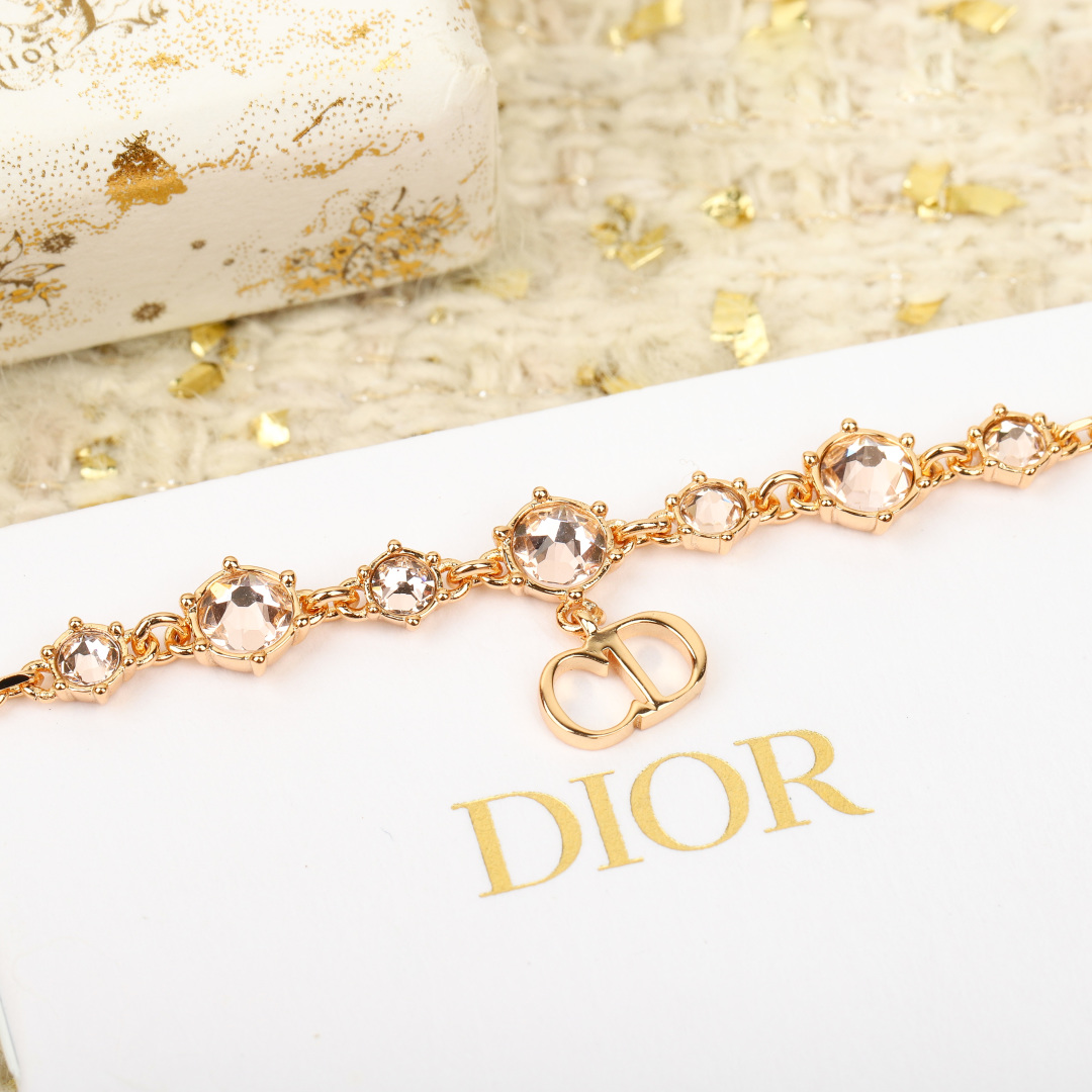 Letter Bracelet Item No.206773