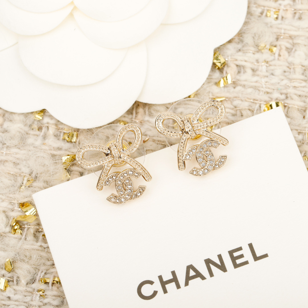 Bowknot Double C Earrings Item No.250516