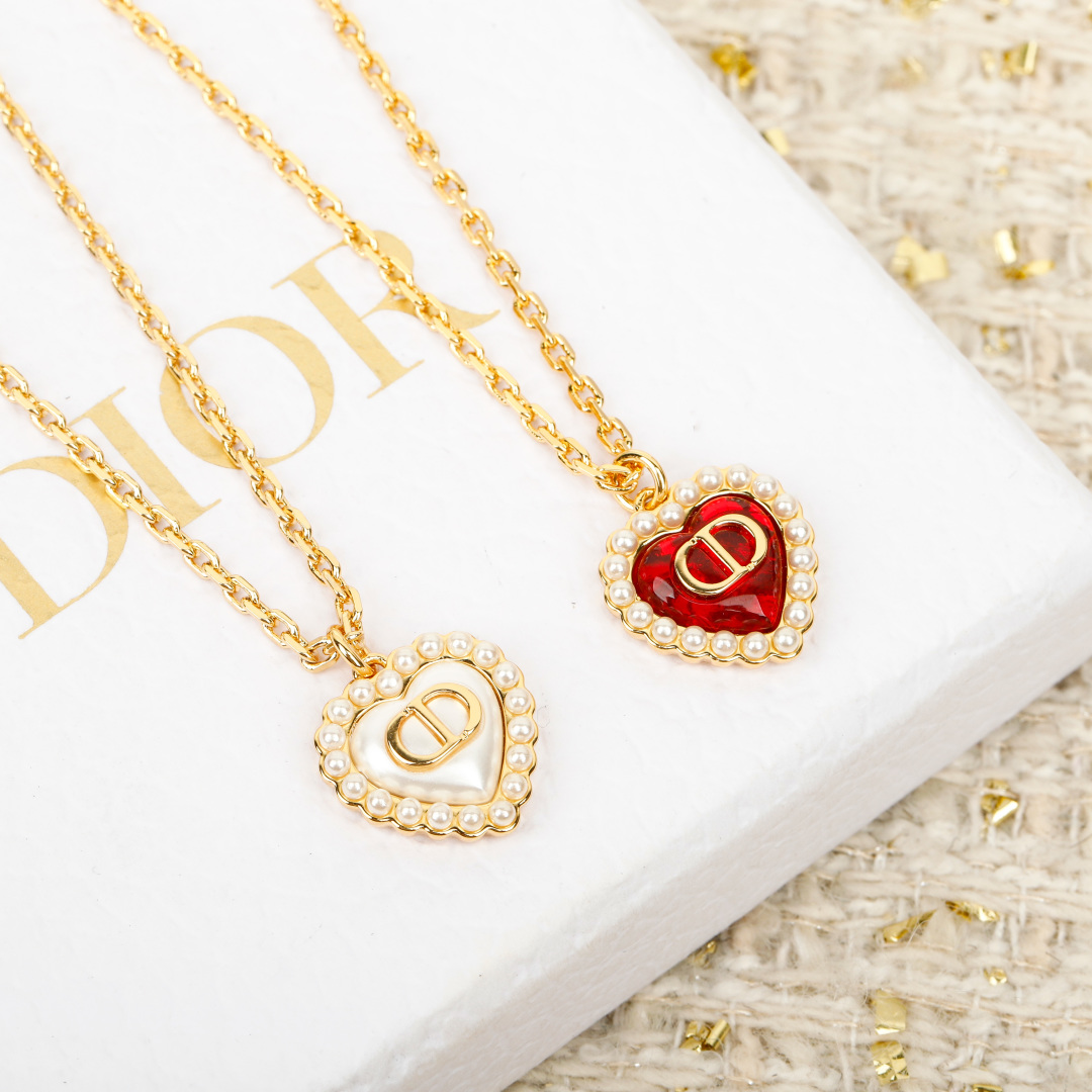 Pearl Heart Necklace Item No.250373