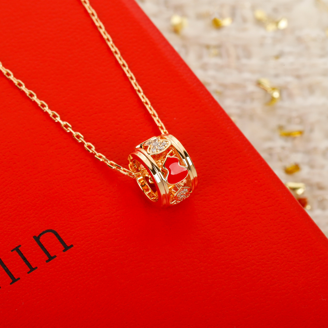 Hollow Ring Diamond Necklace Item No.250006