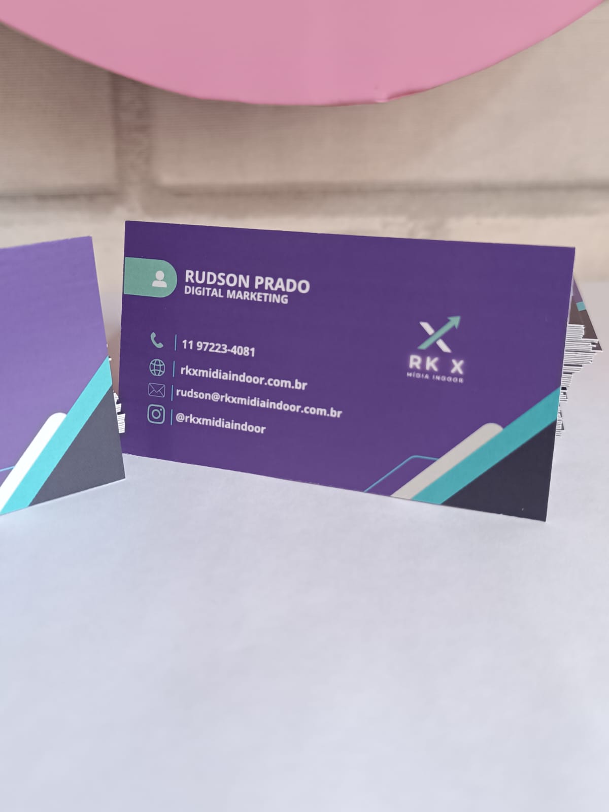 Cartão de visita personalizado