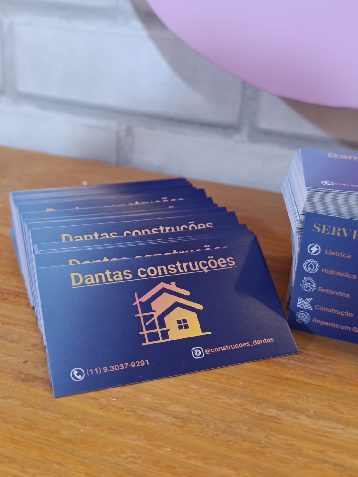 Cartão de visita personalizado