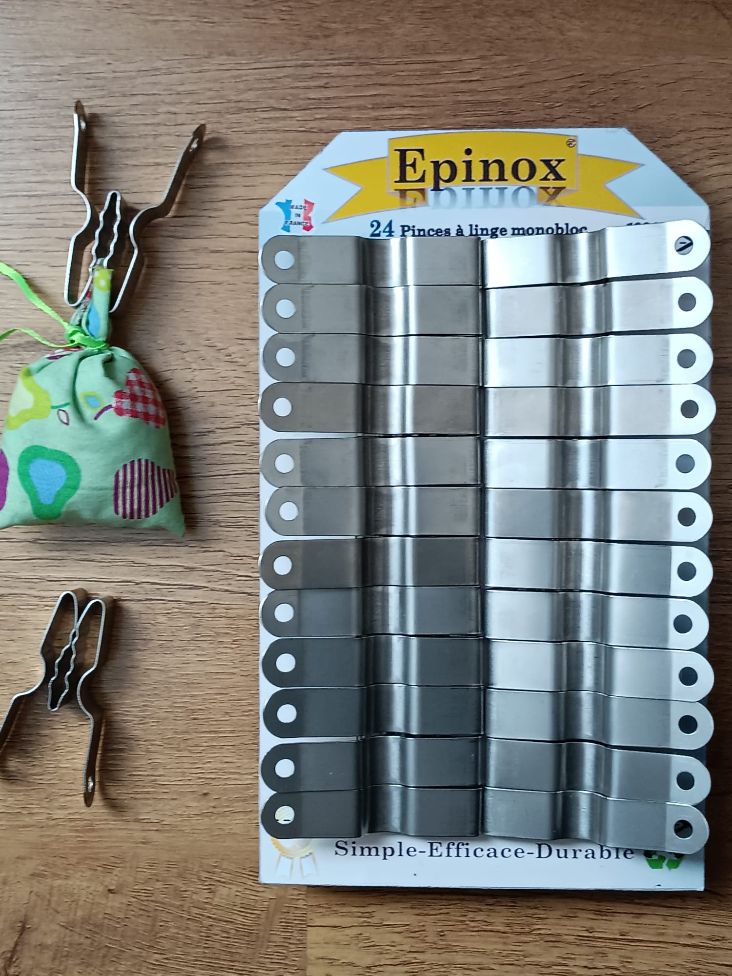 Pinces à linge inox lot de 24