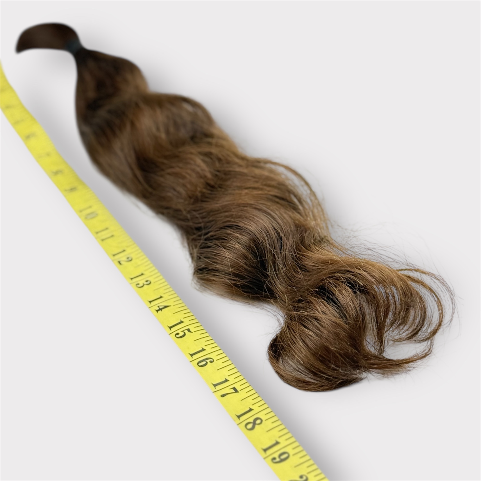 Russian Hair Bundle 18” – #011
