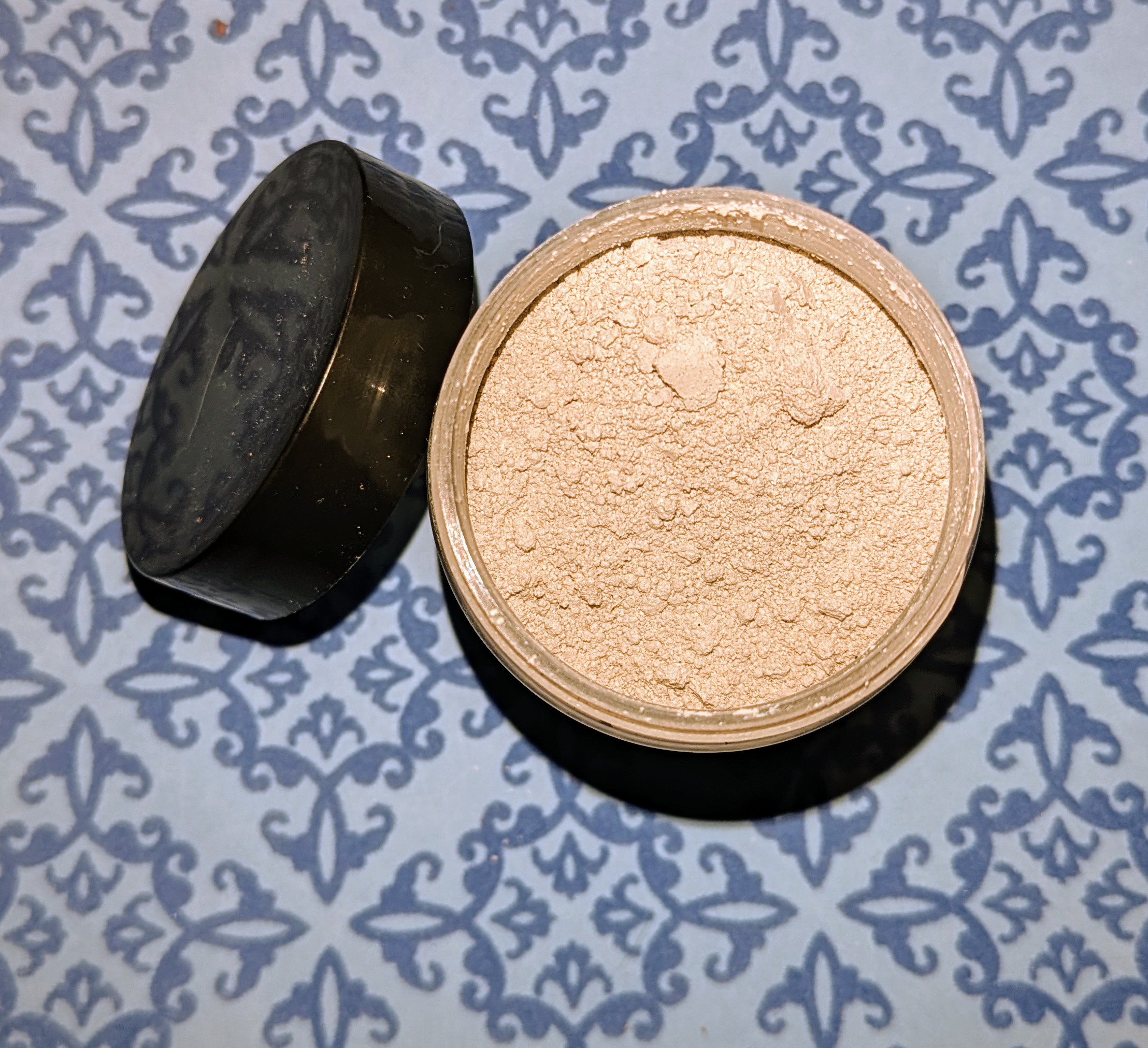 Calming & Clarifying Clay Mask