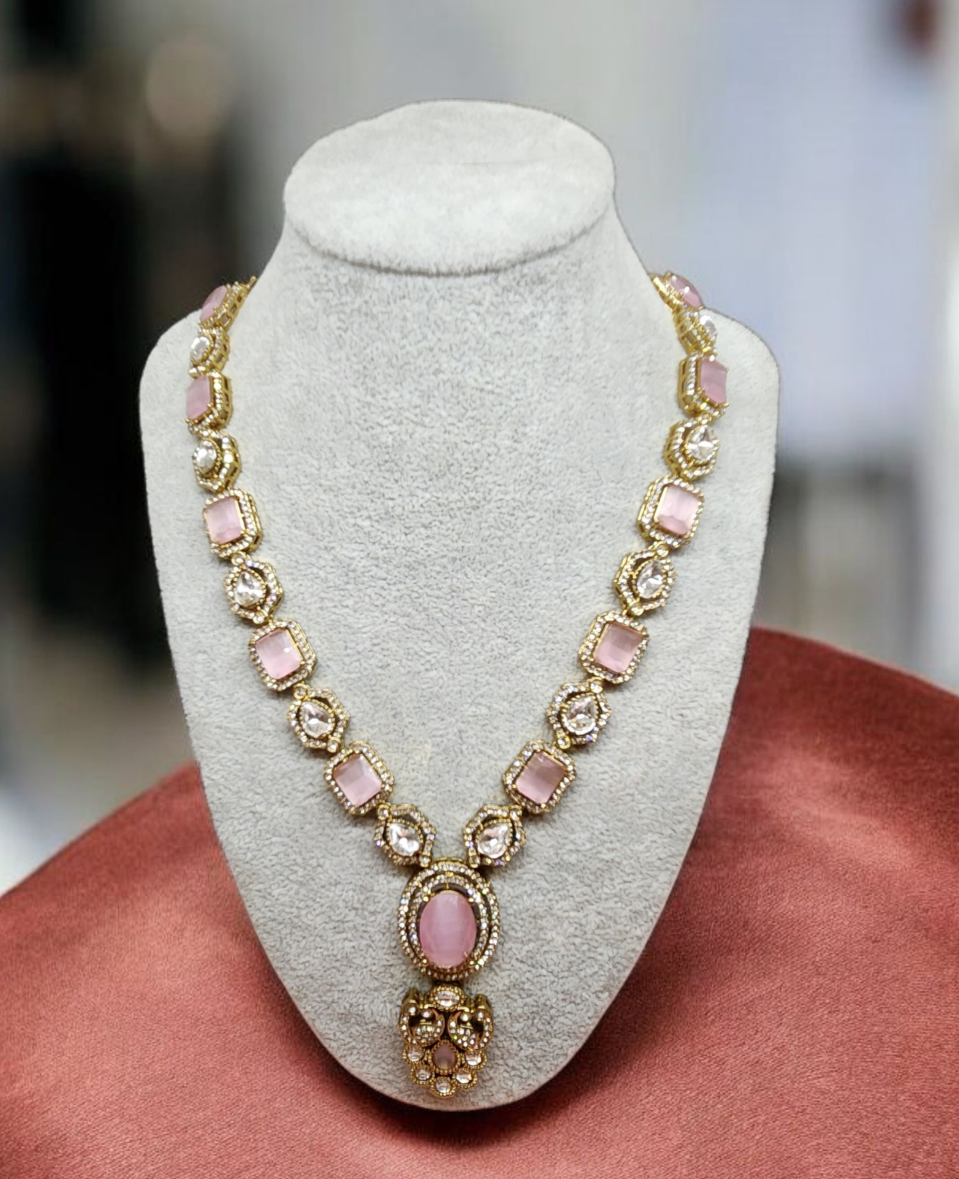 Pink Stone Necklace Set