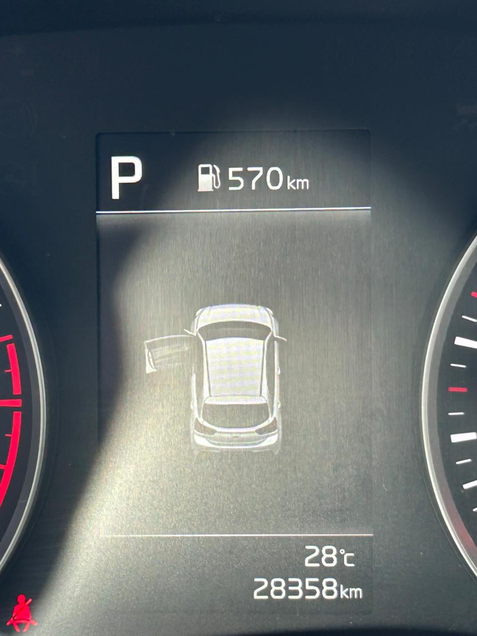 Jetta LXV 2024 blanco 