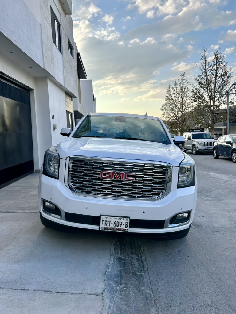 GMC Yukon Delani 2019 