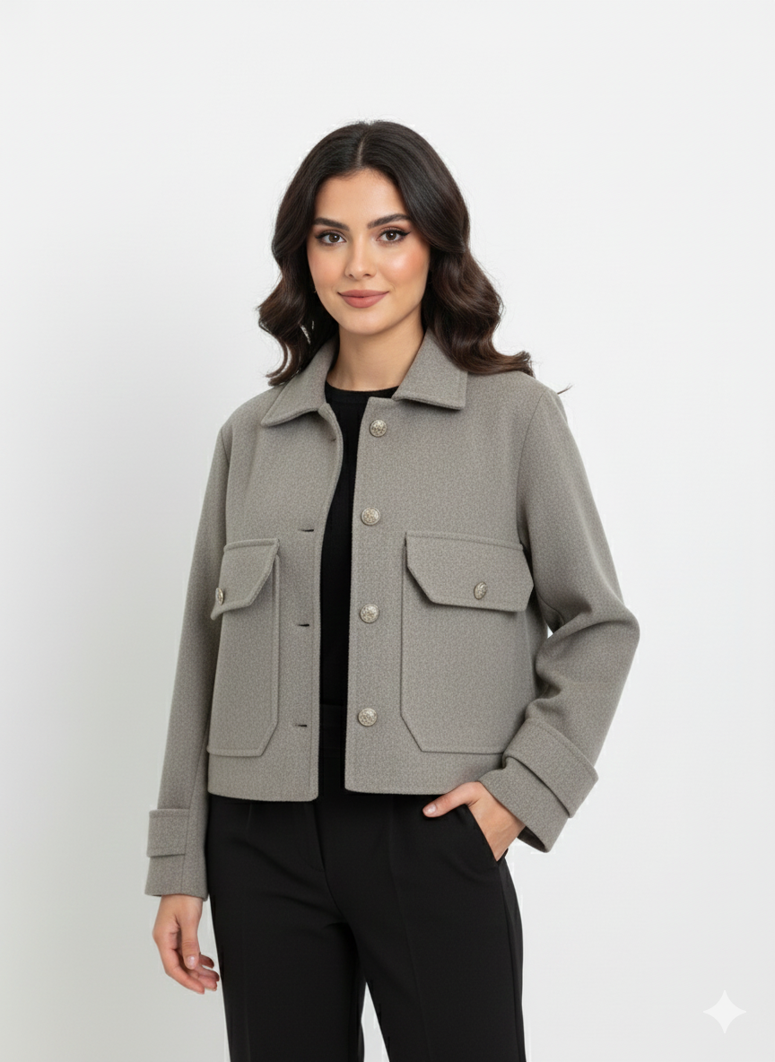 جاكيت كاشيه" (Cachet jacket)