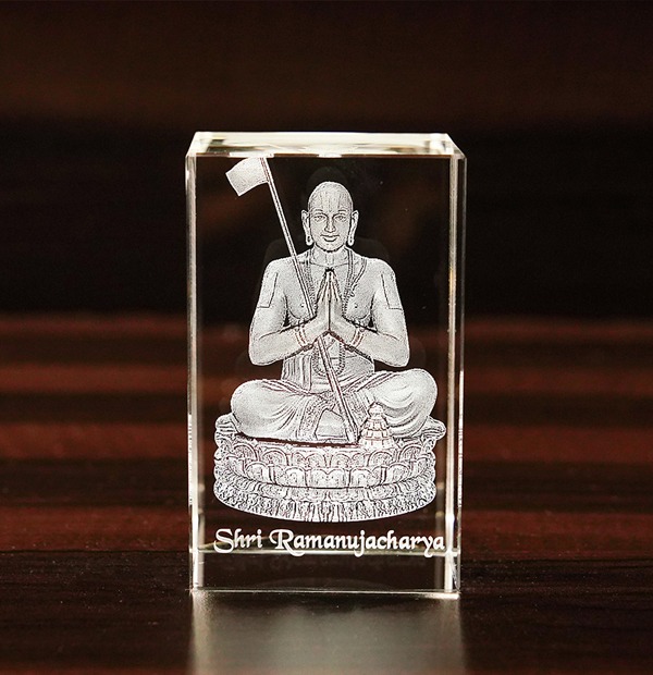 Shri Ramanujacharya Crystal Engraving